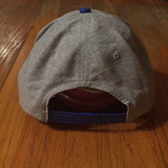 Quicksilver cap wide bill. OSFM - Picture 6 of 8